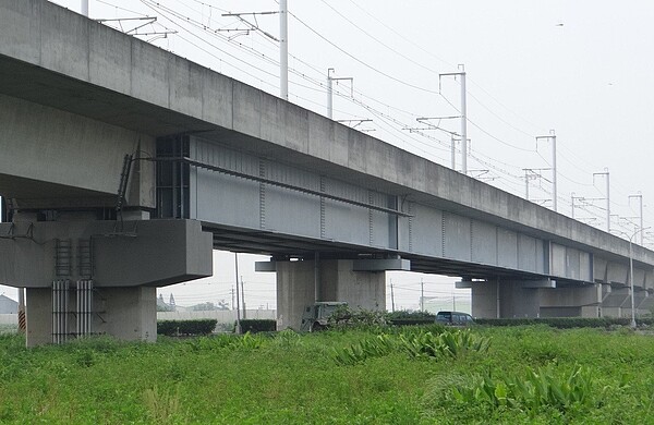 高鐵雲林土庫到虎尾段。 記者蔡維斌/攝影
