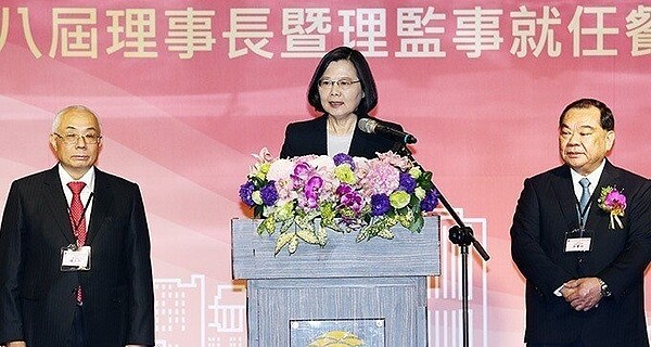 蔡英文:都更2.0 今年拚百件。(圖/記者杜建重攝影)