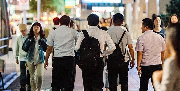 年後轉職潮湧現,人力銀行瀏覽量激增百萬。