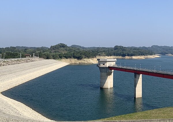 經濟部表示,由於新竹地區降雨不如預期,因此將自3月4日起,將水情由綠燈轉為黃燈,進入第一階段限水。記者陳斯穎/攝影