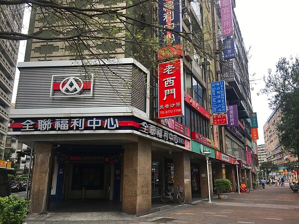東區店面大撤退,逛街的人都到哪裡去了? 楊欽亮攝