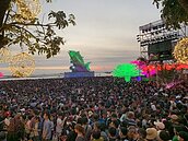 台灣燈會累計人數破千萬　離場不像昨日塞