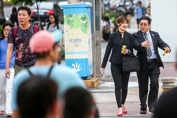 年後轉職潮持續發燒,1111人力銀行觀察分析後,統計出2019年6大熱門工作。 聯合報系資料照/記者王騰毅攝影