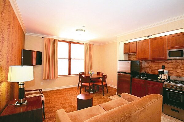 樸實但充滿時尚感的西耶斯塔獨立小屋。 圖/Booking.com提供