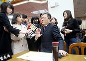 經濟紅利發不發？財長：政院從長計議