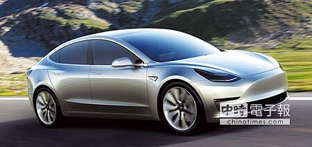 特斯拉降價之亂不免讓人懷疑,這根本是特斯拉的操作,免費得到廣大效果的宣傳之餘,也為Model 3推波助瀾。圖/陳慶琪