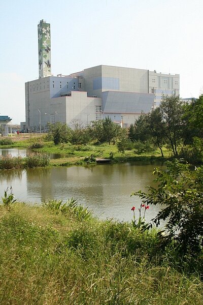 設在竹南的苗栗垃圾焚化廠,目前每天垃圾焚化處理量約470公噸。圖/報系資料照