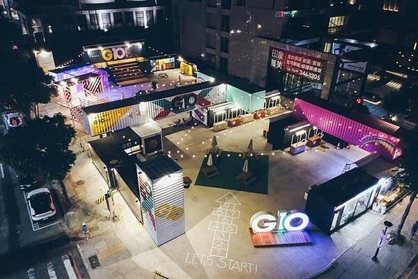 桃園G10貨櫃市集。（圖／中國時報資料照片）