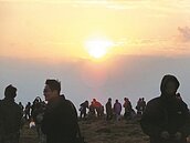 南台灣墾丁人潮回籠　龍磐元旦迎曙光訂房熱