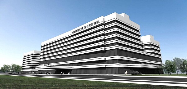 中國醫藥大學新竹附設醫院日前已開幕。(圖/中國醫藥大學附設醫院)