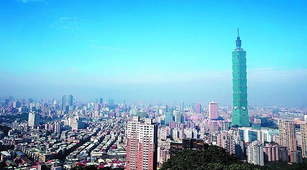 永慶房屋發布最新房市趨勢報告,民眾信心略有回升,但對經濟景氣不看好,看跌明年第一季房市比重仍達四成以上。圖/聯合報系資料照片