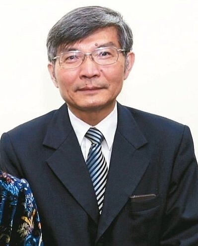 駐大阪辦事處前處長蘇啟誠自殺身亡,在過世近百日之際,他的遺孀昨強調蘇生前並無憂鬱症。 圖/嘉義縣政府提供