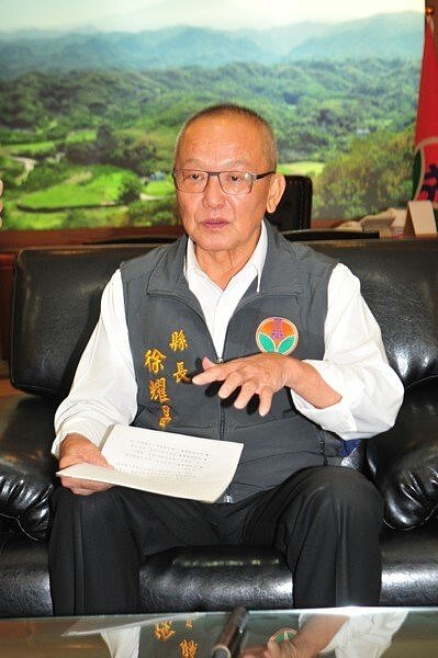 苗栗縣長徐耀昌順利連任，他感謝縣民支持，強調未來4年會有更大格局、更宏觀的視野，打造幸福苗栗。 記者胡蓬生／攝影
