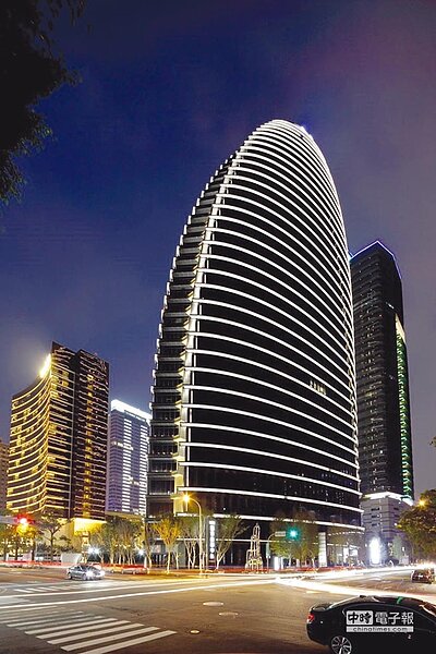 台商王崑霖砸下數億元重金、買下7期「NTC國家商貿中心」約760坪的空間,引進「共享辦公室」。 圖/業者提供