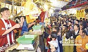 今年加薪、年終還沒著落　年貨魷魚、鮑魚漲3成