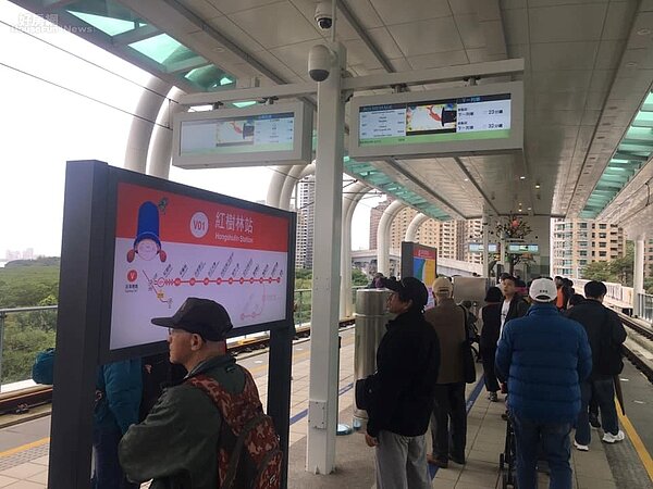 淡海輕軌綠山線紅樹林站。(好房網News記者羅力元攝影)