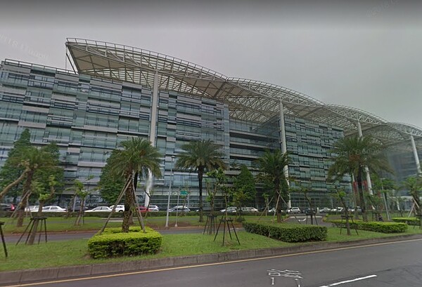 廣達電腦在華亞科技園區擁有8895坪的廠房。翻攝Google Map