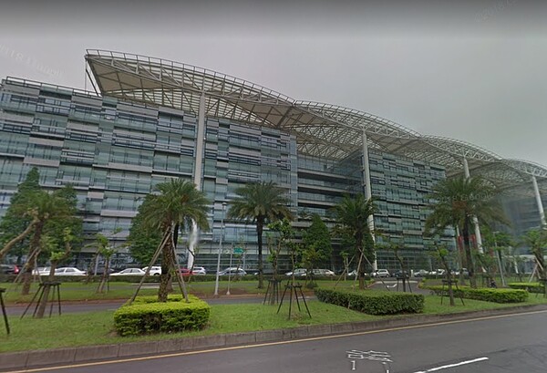 廣達電腦在華亞科技園區擁有8895坪的廠房。翻攝Google Map