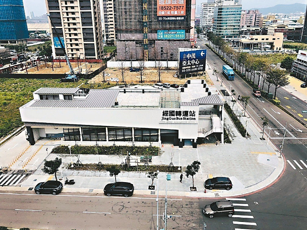 桃市府在桃園區經國路、幸福路新打造的經國轉運站將在下周一下午開始營運。 圖/桃園市交通局提供