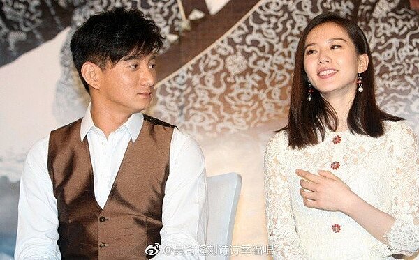 劉詩詩與吳奇隆喜獲麟兒。(圖/摘自微博)