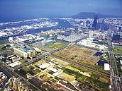 五海一空升格自經區　高市：失望