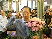 總統提自經區不合時宜　郭台銘暗酸外行