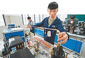 陸職校拚百萬人　台招生更難