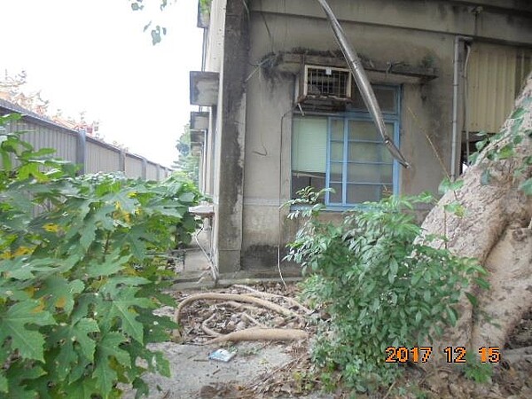 嘉義舊菸葉廠塵封荒廢多年,當地居民一直期盼能夠活化再利用。(圖/嘉義市政府官網)