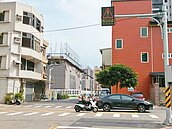 路口智慧警示系統…台中見效　桃園跟進