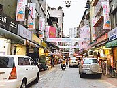 後車站沒落　市府改造方案挨轟