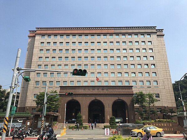 劉姓女子花千萬買地捐獻建廟,10多年主張是借名登記提告索回土地,但被基隆地方法院判敗訴。圖/聯合報系資料照片