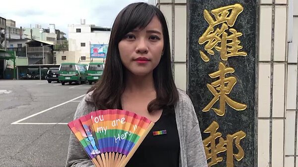 時代力量高雄市議員黃捷得知高雄市長韓國瑜要參加6月1日在台北凱達格蘭大道的挺韓活動後,籲韓國瑜辭高雄市長。圖/翻攝黃捷影片畫面