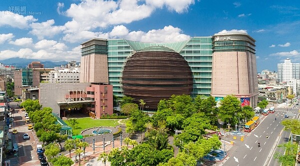 「京華城」第三度公開標售土地永久所有權,預計6月27日開標。照片戴德梁行提供