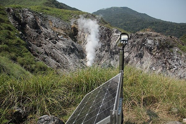 政府持續投入臺灣北部火山調查、觀測與監測，掌握火山動態。 圖／地調所提供