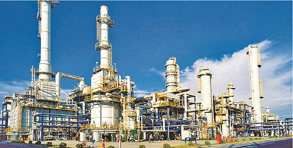 台塑強化在大陸高值化市場的銷售布局,啟動兩岸去瓶頸工程。圖為麥寮六輕廠房的畫面。圖:業者提供