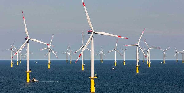 風電第三階段開發計畫年底出爐，業者擔心遇上選舉年，恐不會如期公告。（圖／中時資料照片）