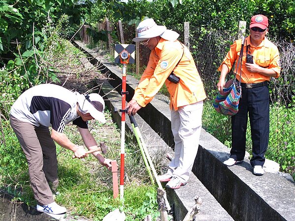 土地鑑界。(圖/內政部國土測繪中心)