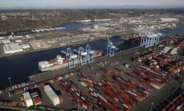 美國華盛頓州Tacoma貨櫃碼頭。 美聯社