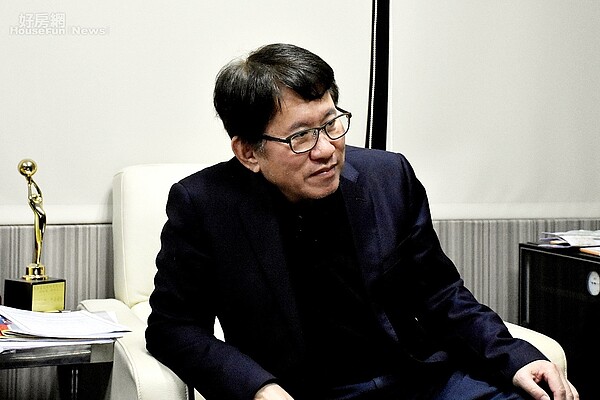 雙北老屋改建協會理事長、品嘉建設創辦人兼執行董事胡偉良質疑,政府大量培育「危老推動師」,但素質不一,恐怕造成更多亂象。照片胡偉良提供