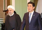 伊朗對美強硬　安倍斡旋碰釘子