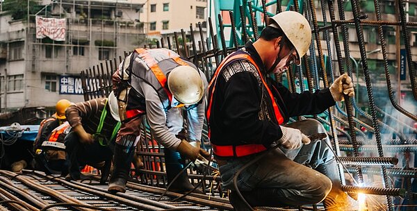 工業地產市場成交活絡。(圖/中時資料照)