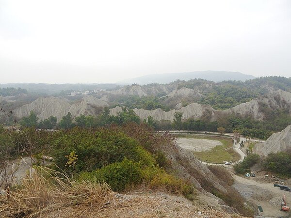 高雄田寮、燕巢與內門一帶都是俗稱月世界的惡地形,內門居民希望將馬頭山納入地質公園範圍進行保護。記者徐白櫻/攝影