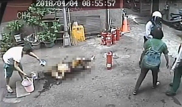 詹德榮因漲租不成,放火燒屋,熟睡中的黃姓房客遭殃,被救出送醫仍不治。資料照片。記者林孟潔/翻攝