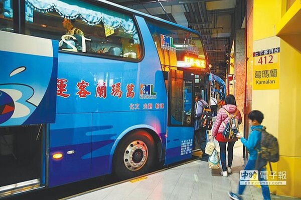 公路客運票價傳出將陸續調漲,統聯及葛瑪蘭客運都將調漲票價。(陳君瑋攝)