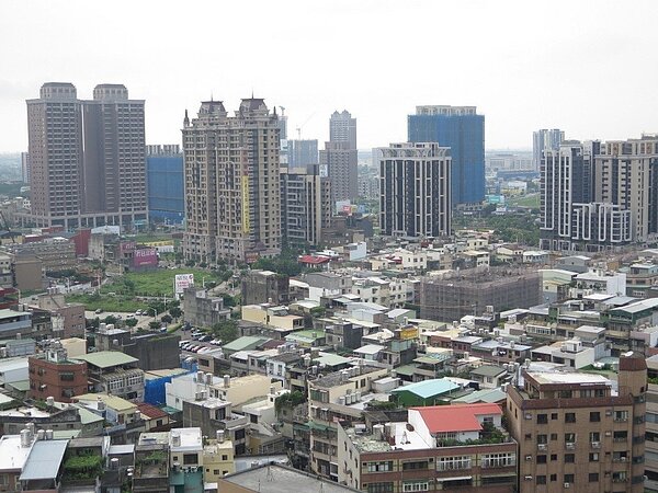 行政院消保處昨審議通過修正版「預售屋買賣定型化契約應記載及不得記載事項」,禁止爐碴再利用於預售屋。 圖/聯合報系資料照片