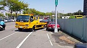 無牌車霸占停車格　中市交通大隊一天半拖吊37輛車、取締355件