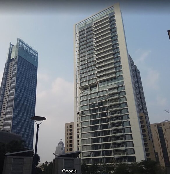 琢白首筆實價登錄,每坪210萬。(擷取自Google map)