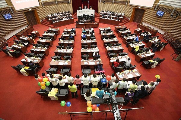 立法院初審通過，陸資違法來台可重罰2500萬。（圖／聯合報資料照片）