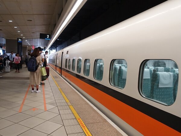 交通部昨天召開高鐵南延屏東審查會，確立台灣將發展環島高鐵的目標，高鐵南延有其必要性。 圖／聯合報系資料照片