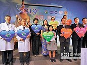 緬甸11歲小臉症女童　來台美麗變身